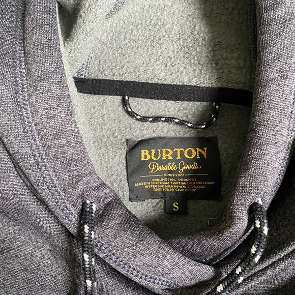 Burton sweater - Picture 2 of 2